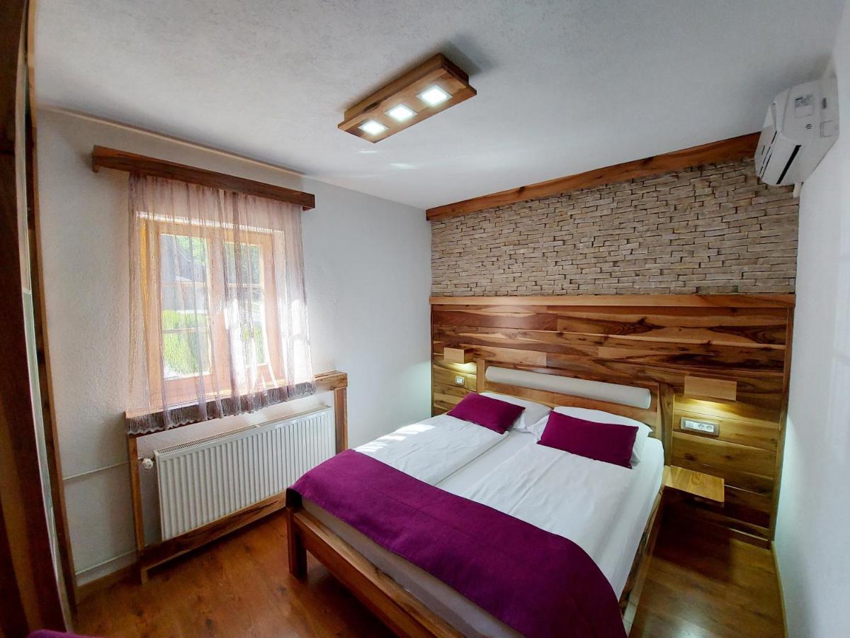 Plitvice Etno House I Bed & Breakfast Plitvicka Jezera Ngoại thất bức ảnh