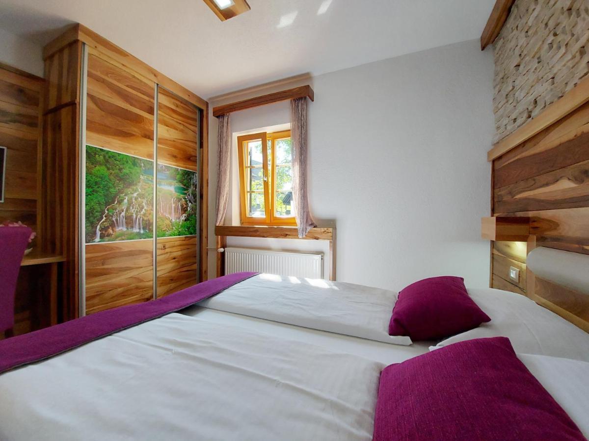 Plitvice Etno House I Bed & Breakfast Plitvicka Jezera Ngoại thất bức ảnh