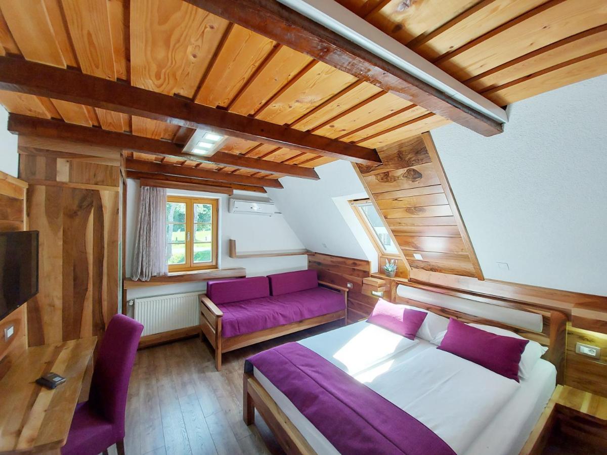 Plitvice Etno House I Bed & Breakfast Plitvicka Jezera Ngoại thất bức ảnh