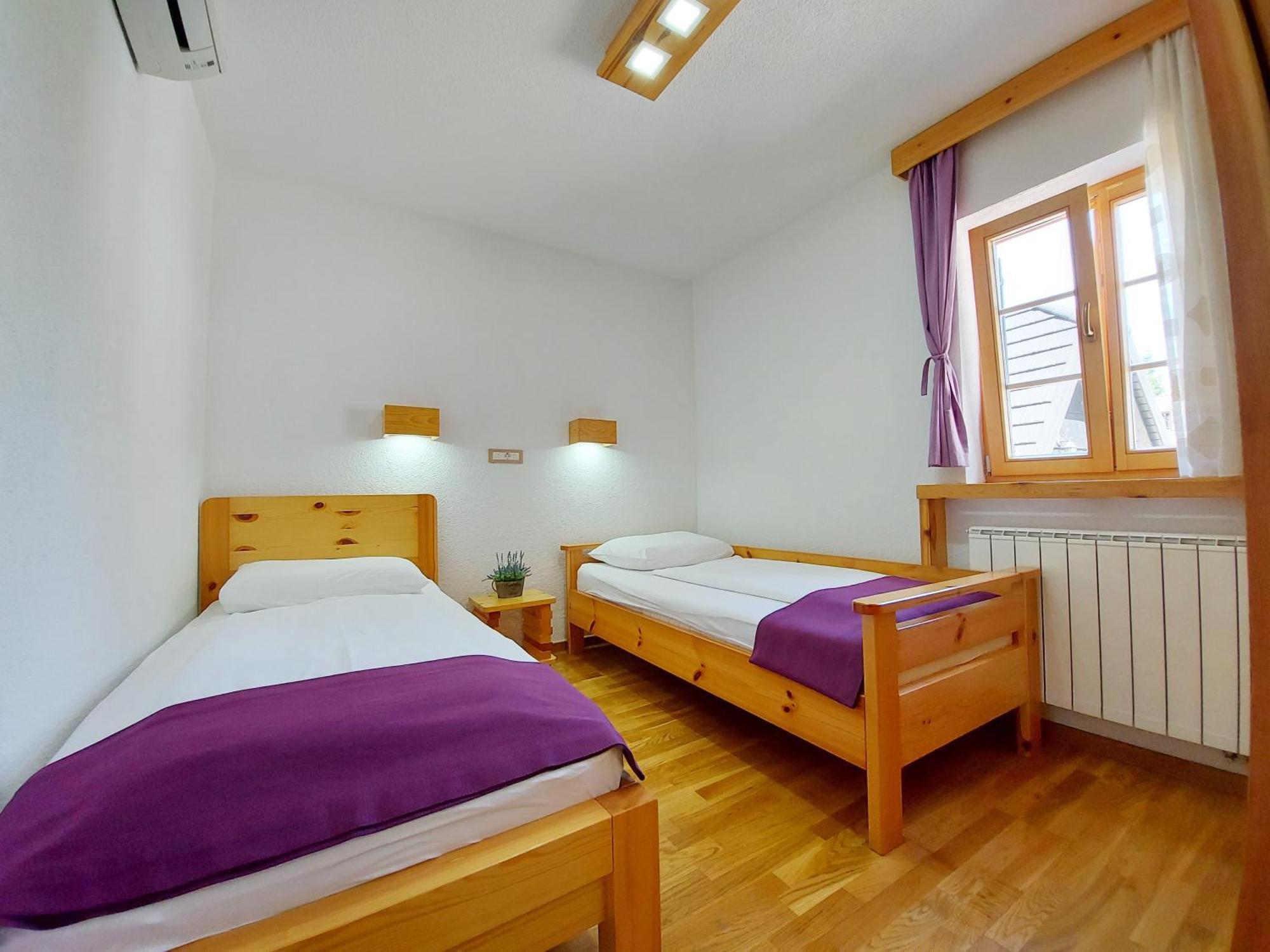Plitvice Etno House I Bed & Breakfast Plitvicka Jezera Ngoại thất bức ảnh